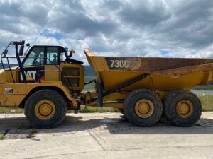 CAT 730C2