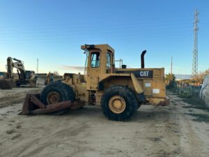 CAT 824C