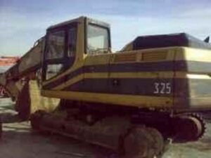 CAT 325