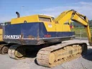Komatsu PC300-3