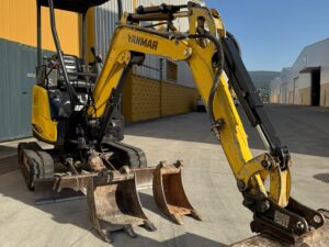 Yanmar Vio17