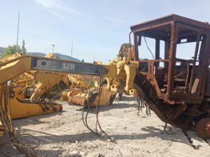 CAT 12H