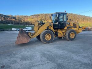 CAT 938M